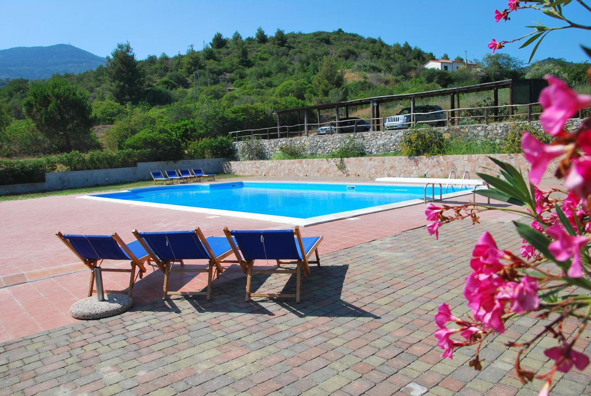 Apartment Casa Rosada - Piscina, Aria Condizionata, Terrazze E Posti Auto