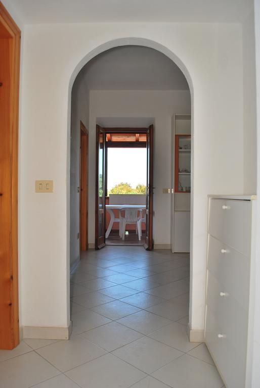 Apartment Casa Rosada - Piscina, Aria Condizionata, Terrazze E Posti Auto Marina di Campo